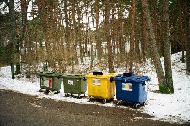mix scrap metal with other waste